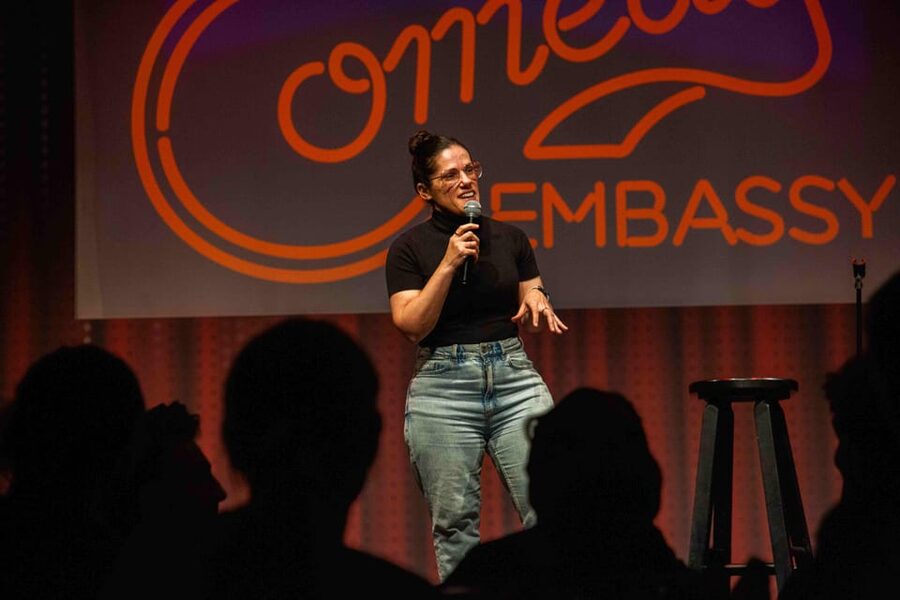 Amsterdam: The Comedy Embassy Stand-Up Show - Should you book the Comedy Embassy stand-up show at Boom Chicago?