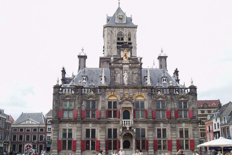 Amsterdam: The Hague, Delft and Rotterdam Private Day Tour - Morning start: pickup, comfort, and the drive to Delft