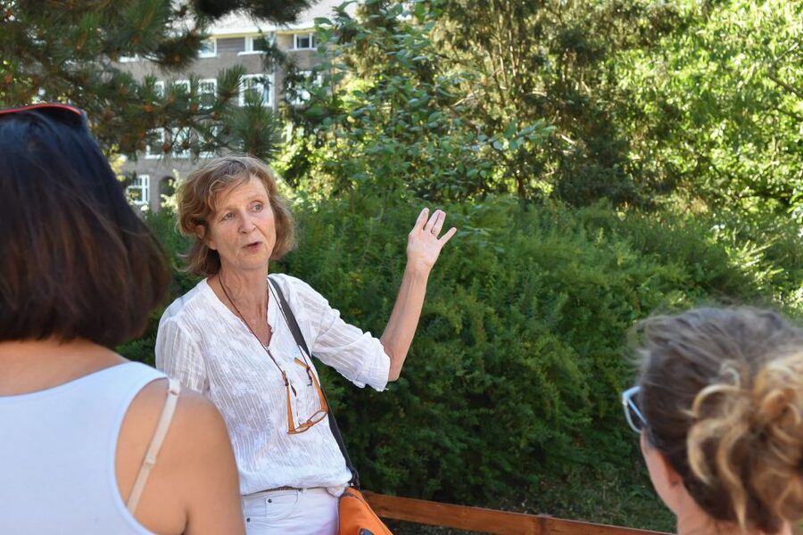 Amsterdam: The Life of Anne Frank Walking Tour - Who should book this tour, and who might want a different plan