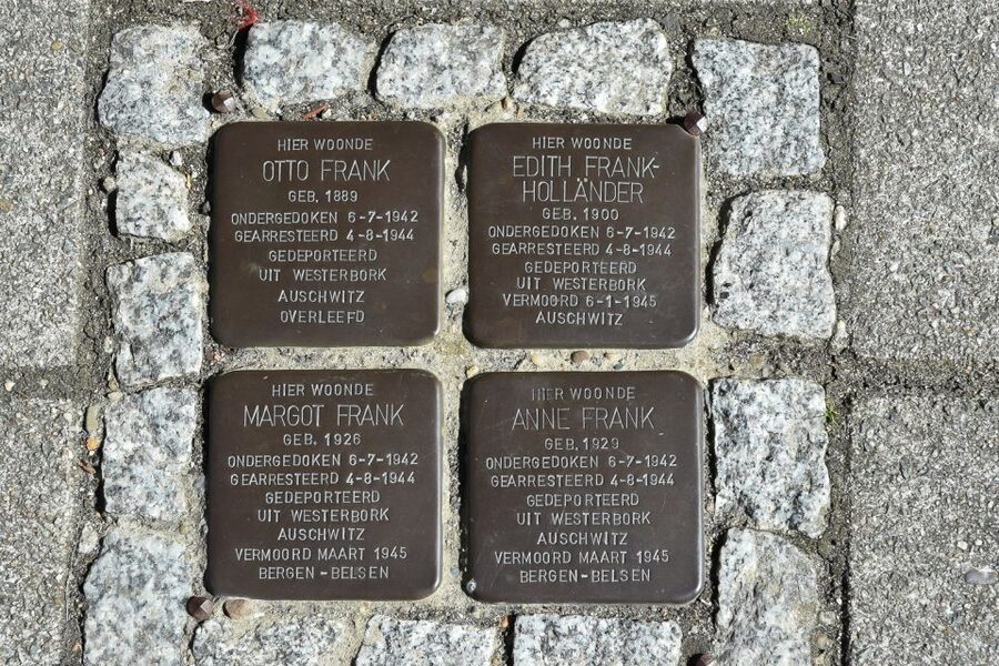 Amsterdam: The Life of Anne Frank Walking Tour - Schools and neighborhoods where Anne grew up