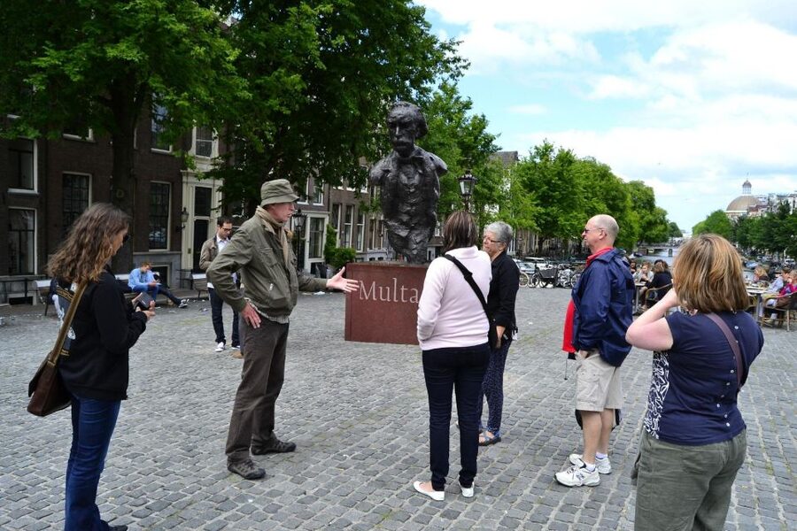 Amsterdam: The Story of History & Culture Walking Tour - Getting Your Bearings on Amsterdam’s Streets, Not Just Its Sights