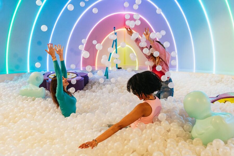 Amsterdam: The Upside Down Museum Entrance Ticket - Signature scenes you should plan around (ball pit, jet, café)