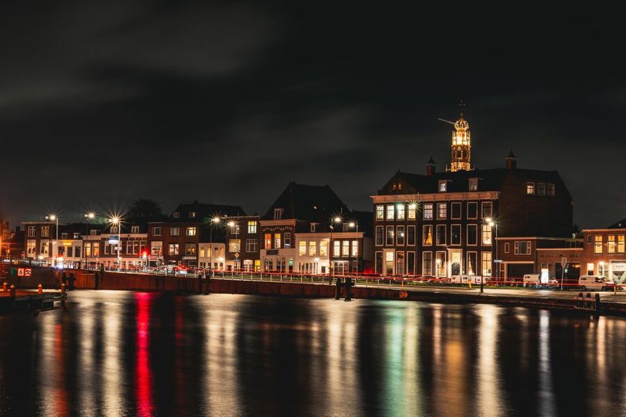 Amsterdam to Haarlem: Private Day-Trip Experience - The guide factor: what stands out from past bookings