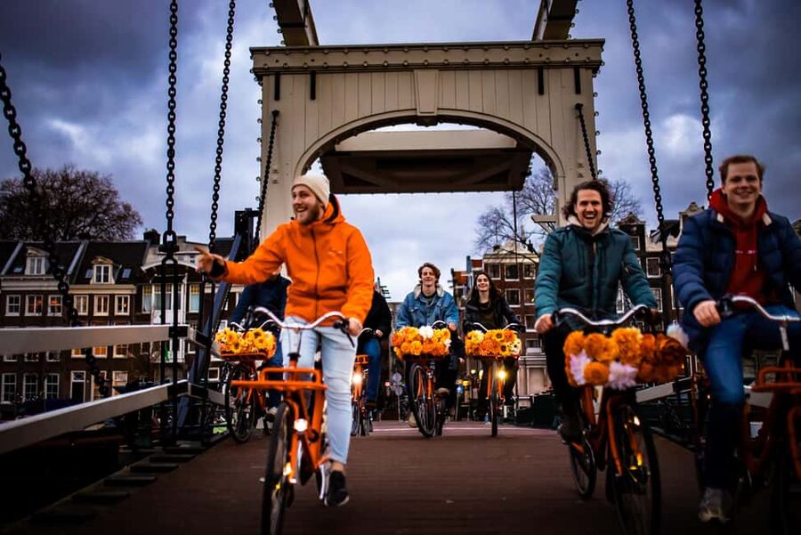 Amsterdam: Top Highlights Guided Bike Tour EN/DE/ES/FR/IT/CN - Westerkerk and the Canal Views You Want on Camera