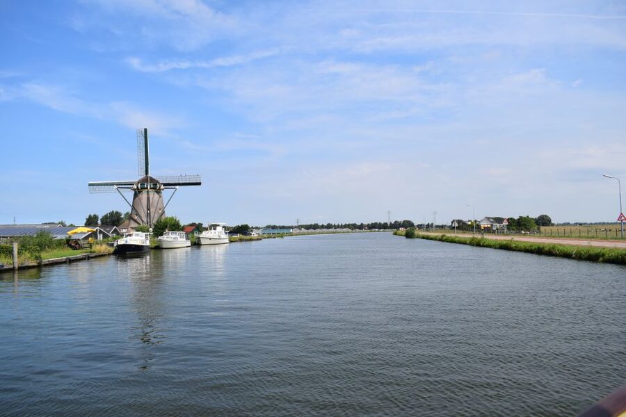 Amsterdam: Tour to Keukenhof Gardens with Windmill Cruise - Quick tips so your day goes smoothly