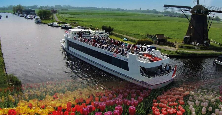 Amsterdam: Tour to Keukenhof Gardens with Windmill Cruise - From tulip show to windmill working day: what makes this combo smart