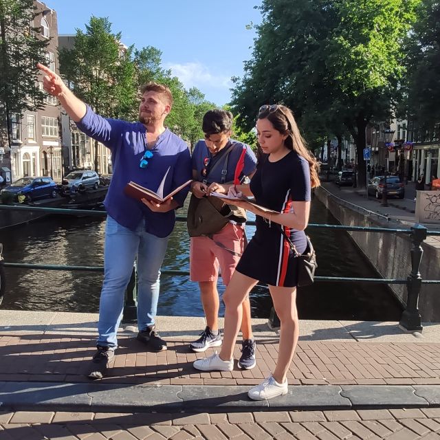 Amsterdam: Treasure Hunt Walking Tour "A Secret Sender" - Sint Luciënsteeg: Narrow Lanes, Secret Details, and a Change of Pace
