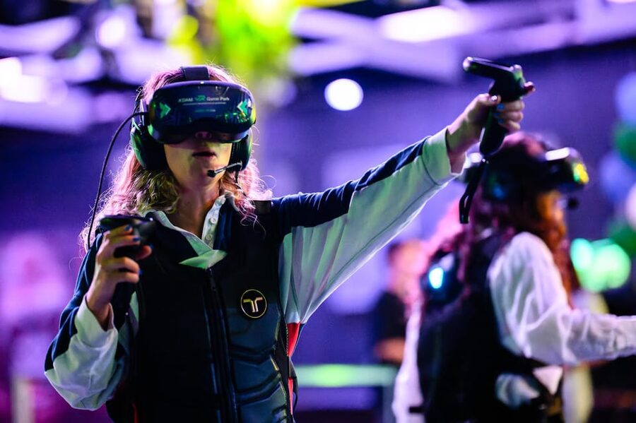 Amsterdam: Ultimate VR Experience: 60 minutes - Who this fits best, and who should skip it