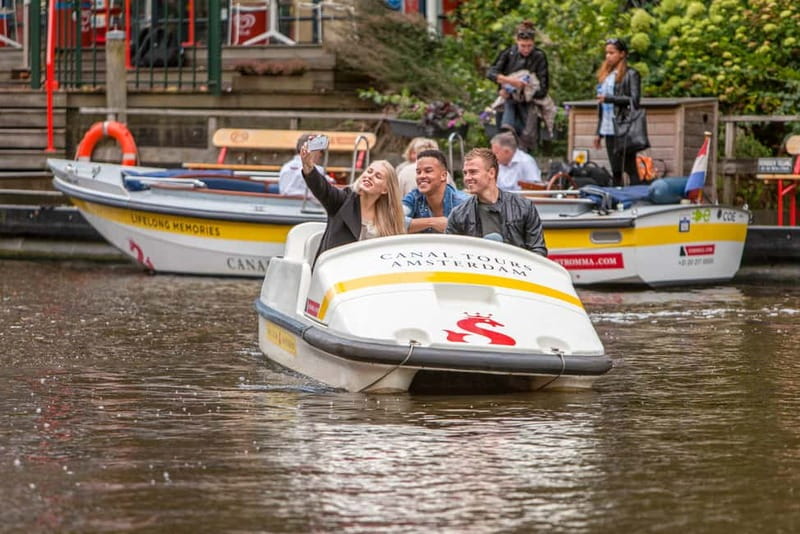 Amsterdam: Unique Pedal Boat Experience in the Canals - Family friendly pacing, with rules that affect who shares a boat