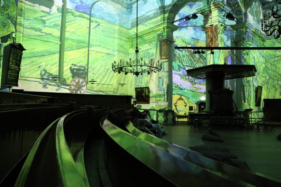 Amsterdam: Van Gogh and Rembrandt Immersive Experience Entry - Beanbags, Better Sound, and How to Choose Your Spot