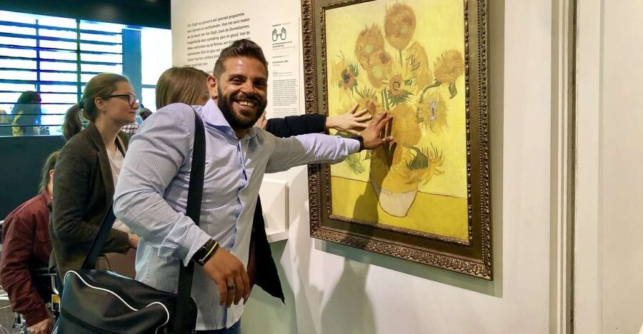 Amsterdam: Van Gogh Museum Masterpieces Tour up to 8 guests - Timed entry plus a guide-led route you can actually follow