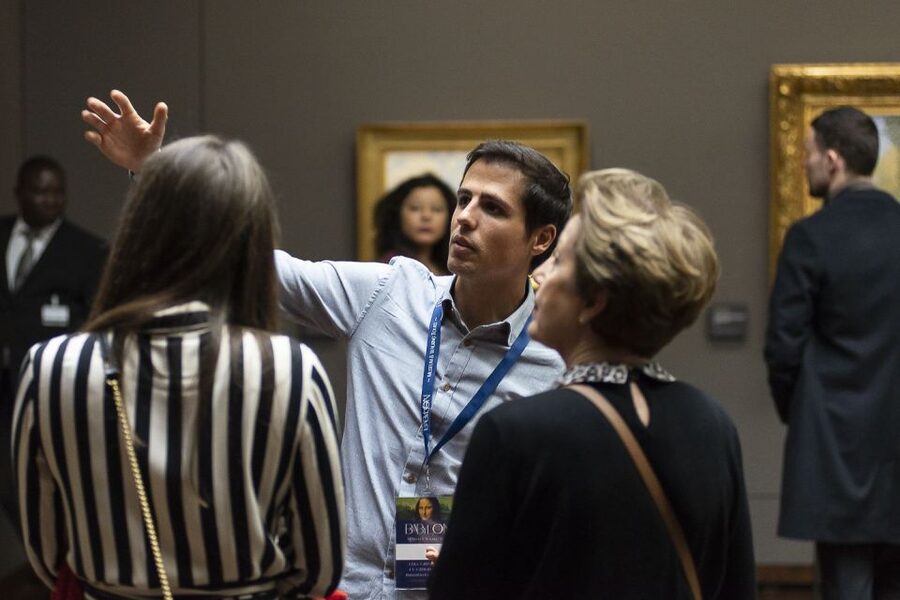 Amsterdam: Van Gogh Museum Masterpieces Tour up to 8 guests - Who should book this Van Gogh Museum tour?