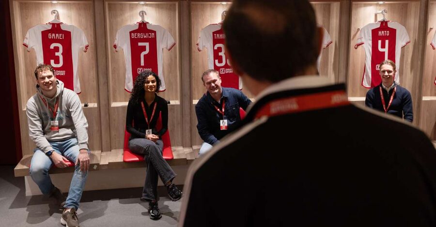 Amsterdam: VIP Johan Cruijff ArenA Tour with Drink and Scarf - Should You Book This VIP Johan Cruijff ArenA Tour?