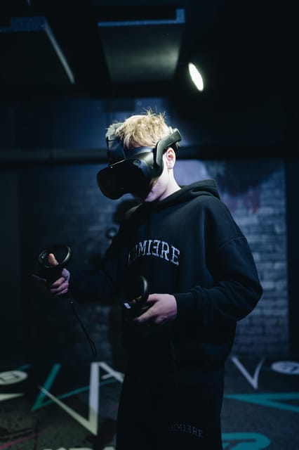 Amsterdam: VR Starter Pack with 6 Tokens - Key things that make this VR starter pack worth your time