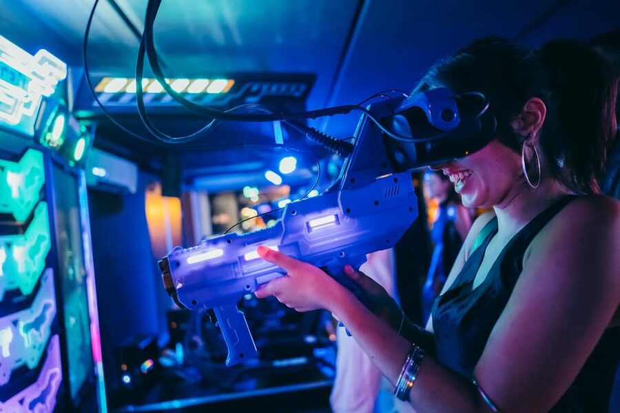 Amsterdam: VR Starter Pack with 6 Tokens - The best part for first-timers: staff guidance that actually helps