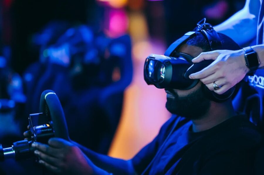 Amsterdam: VR Starter Pack with 6 Tokens - Who this VR starter pack is best for