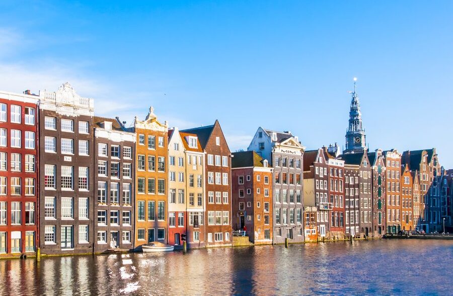 Amsterdam Walking Tour and Canal Cruise - Museum area orientation, so you understand what you are looking at