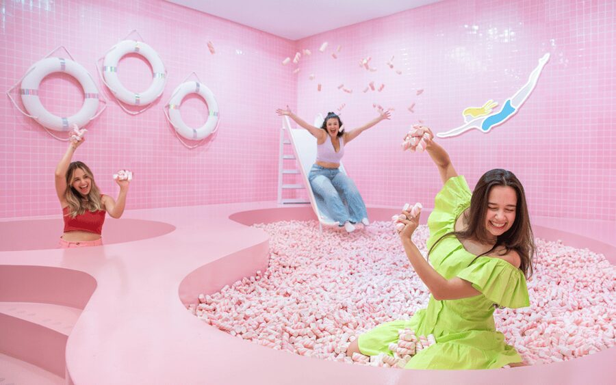 Amsterdam: WONDR Immersive Playground Experience Ticket - The ball pit and marshmallow-style play: the main attraction area
