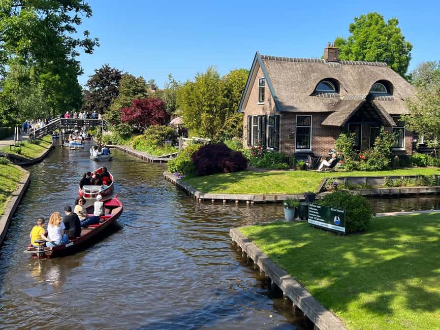 Amsterdam: Zaanse Schans and Giethoorn Guided Combo Tour - Morning Meeting at Prins Hendrikkade, Then Out of Town Fast