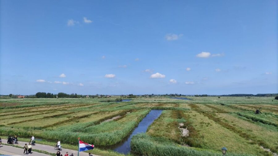Amsterdam: Zaanse Schans Windmills Bike Tour with Guide - Should you book this Amsterdam Velo bike tour to Zaanse Schans?