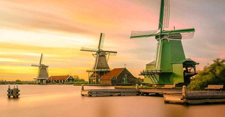 Amsterdam: Zaanse Schans, Windmills & Giethoorn Private Trip - Price and Value for a Private Day Trip at About $443 Per Person