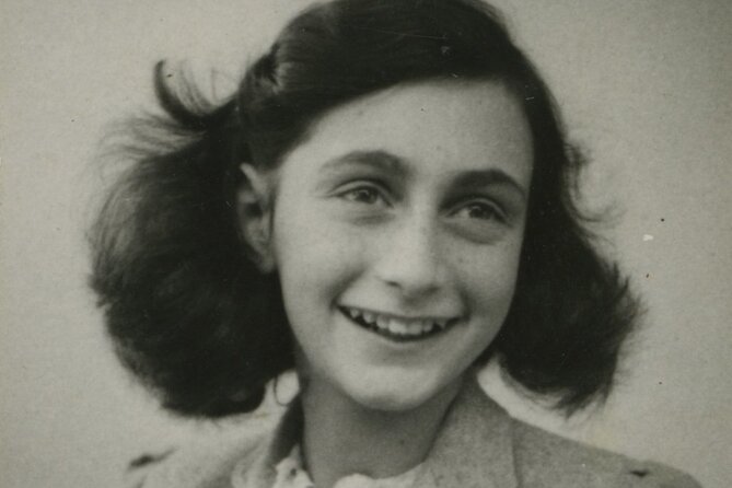 Anne Frank and the Jewish History of Amsterdam Private Tour - From the Portuguese Synagogue to the Jewish Historical Museum, you’ll learn by looking