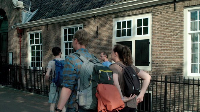 Anne Frank and the Jewish History of Amsterdam Private Tour - The names and the city center, from Holocaust Namenmonument to Dam Square
