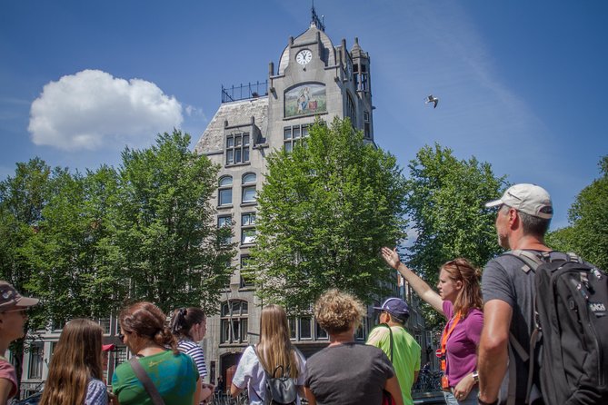 Anne Frank Walking Tour Amsterdam Including Jewish Cultural Quarter - Stop 2: Portuguese Synagogue, Candlelight and a Living Landmark