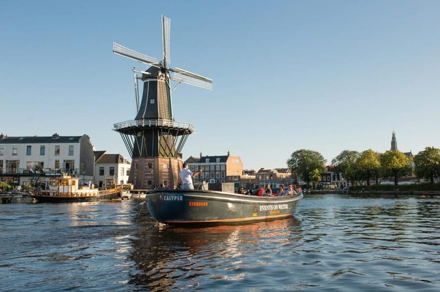 BBQ on Board Haarlem Cruise - The Onboard BBQ: What You’ll Be Eating