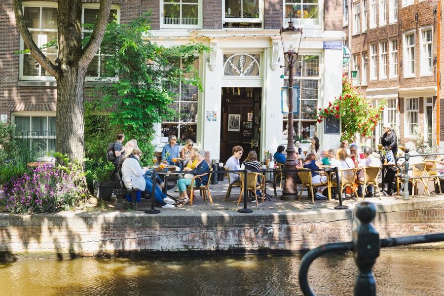 Boutique Dutch Food & History Tour with up to 8 guests only - Should you book this Dutch food and history tour?