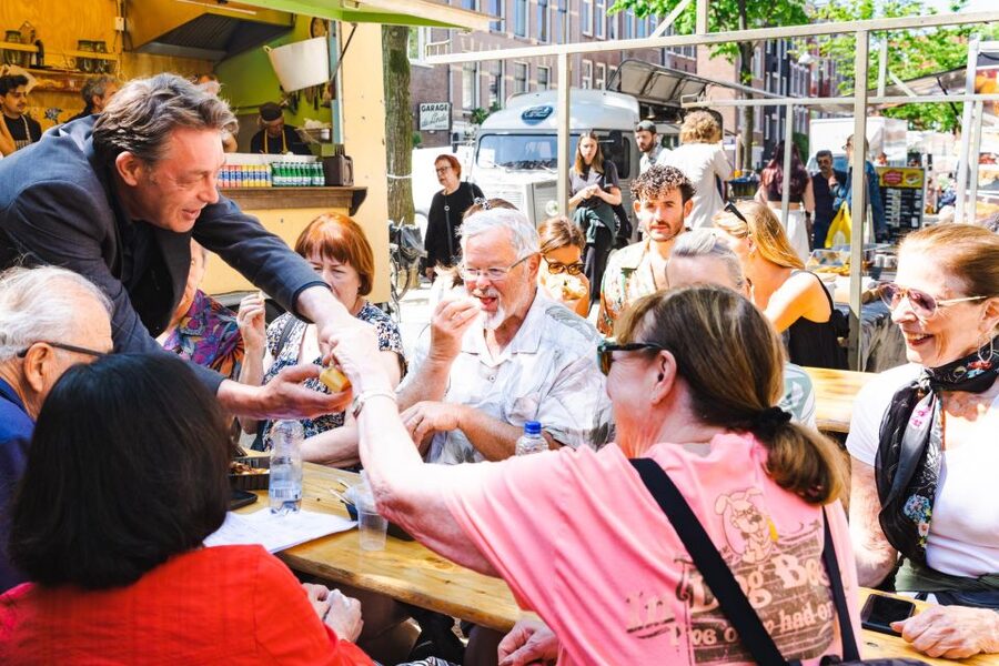 Boutique Dutch Food & History Tour with up to 8 guests only - What you actually get: 6 tastings and drinks at unique local stops