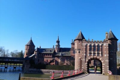 Castle De Haar Small-Group Tour from Amsterdam