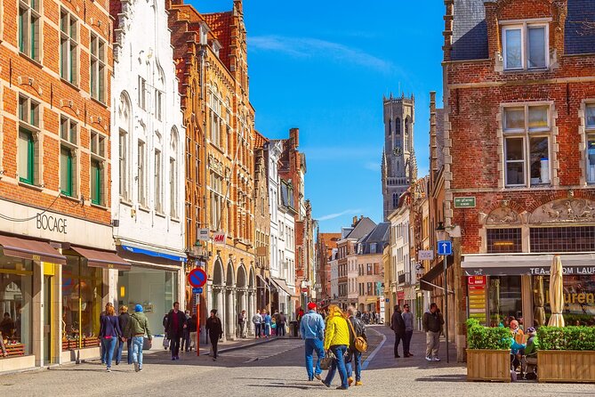 Charms of Brussels and Bruges Day Trip from Amsterdam - Brussels: Atomium, Comic Culture, and a Big View From Mont des Arts