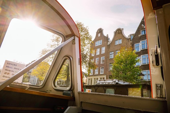 Combo Ticket: Xtracold Icebar Amsterdam and 1-Hour Canal Cruise - What to Wear, and Why Warm Base Layers Matter