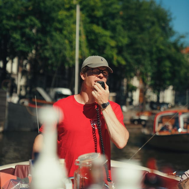 COZY AND FUN CANAL TOUR: A UNIQUE JOURNEY THROUGH AMSTERDAM - Who should skip it or plan extra carefully