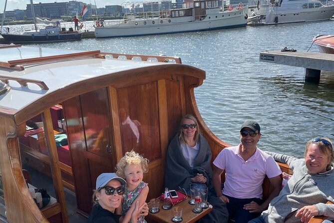 Cruise Amsterdam like a Local — Small Group 12 pax - A 12-Person Canal Cruise With Room to Ask Questions