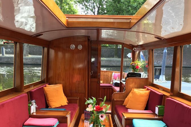 Cruise Amsterdam like a Local — Small Group 12 pax - Quick Practicalities: Where to Meet and What to Bring