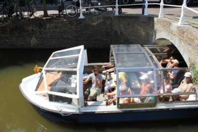 Canal Cruise with Guided Commentary