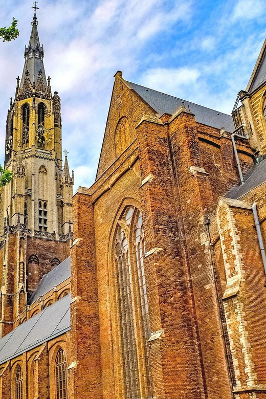 Delft: City Center Walking Tour - Prinsenhof and Willem van Oranje: A Final-Cap Story in 15 Minutes