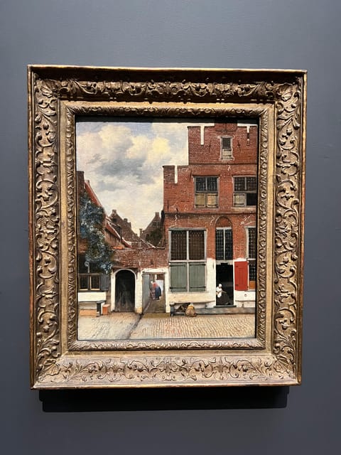 Deluxe Tickets for the RijksMuseum - Meeting Harry at Weteringschans 99, then getting straight to the museum