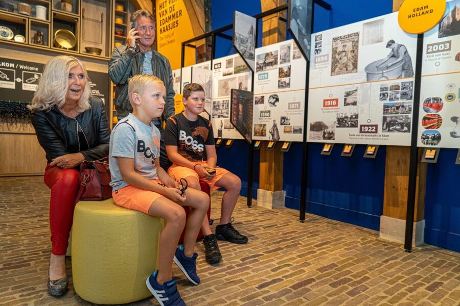 Edam: Edam Cheese Museum Entry Ticket - The audio guide is the whole point, so use it right