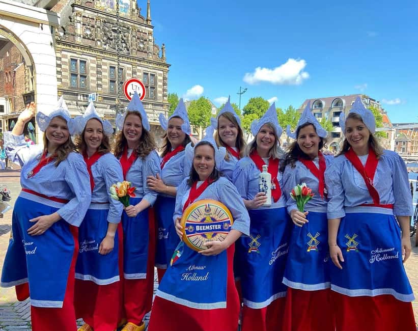 From Amsterdam; Alkmaar Cheese market & Zaanse Schans - Key highlights worth penciling in