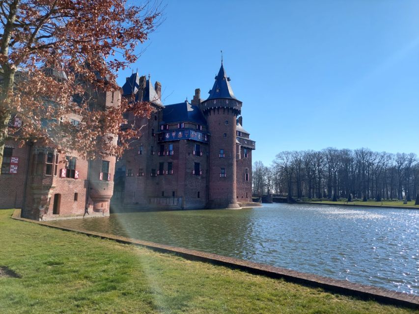 From Amsterdam: Castle De Haar Guided Tour - How the guided time works: what you gain from a small group