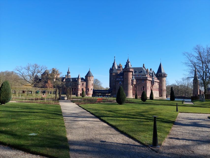 From Amsterdam: Castle De Haar Guided Tour - Photo stops, atmosphere, and the little moments that make it feel real