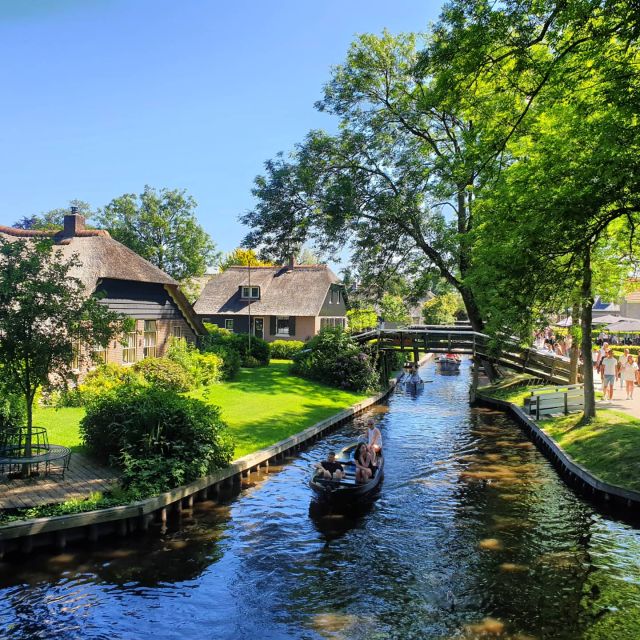 From Amsterdam: Giethoorn Day Trip with Small Electric Boat - After the Boat: The Walking Part That Feels Like a Film Set