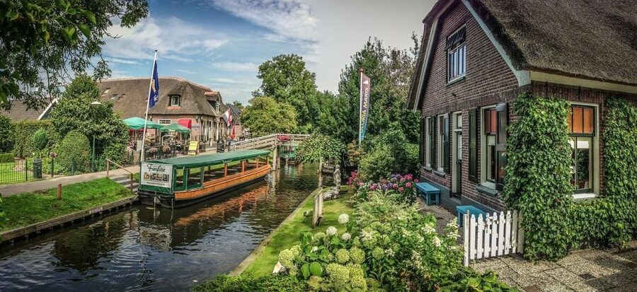 From Amsterdam: Giethoorn Sightseeing Tour and Canal Cruise - Key Things I’d Plan Around
