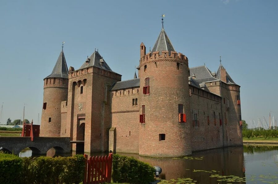 From Amsterdam: Muiderslot and De Haar Castle Tour - Key takeaways before you go