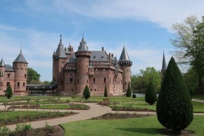 Muiderslot and De Haar Castle Tour