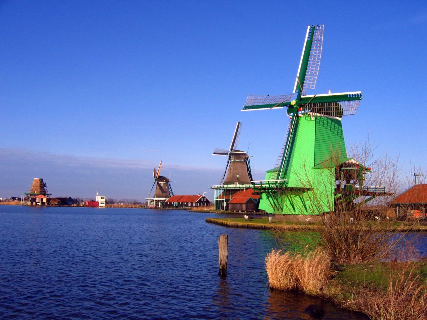 From Amsterdam: Small Group Zaanse Schans and Volendam Tour - How much walking is actually involved (and how to handle it)
