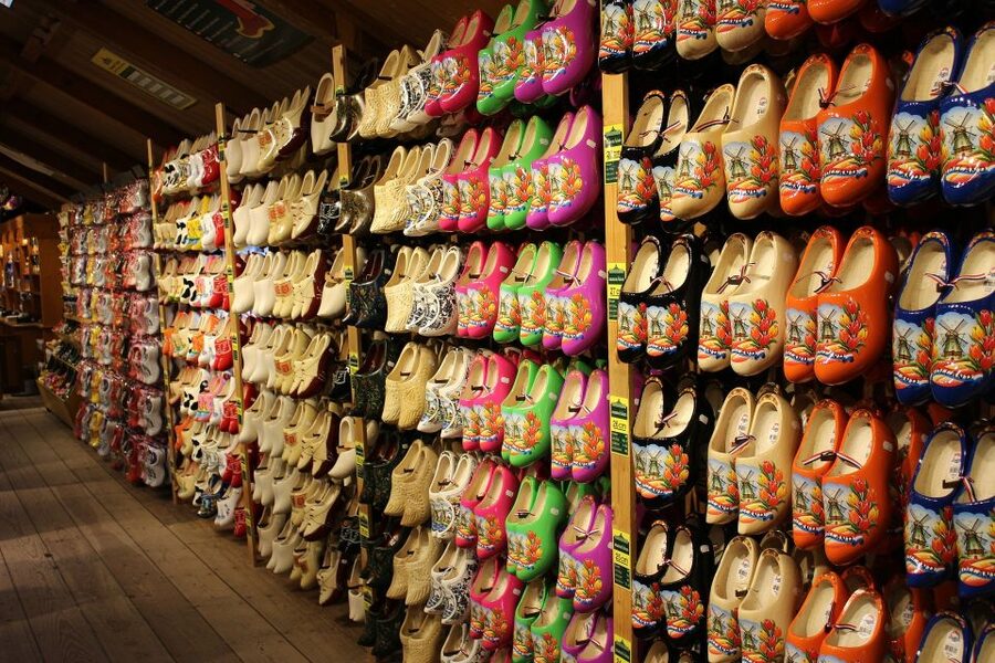 From Amsterdam: Windmills & Volendam Private Tour - Cheese and clogs: Dutch traditions you can actually understand